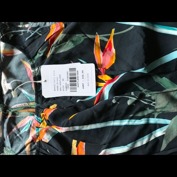 Veroviva Dress - Picture 5 of 6